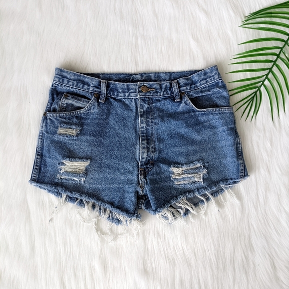 Calvin Klein Pants - Calvin Klein distressed frayed denim high waist shorts size 34